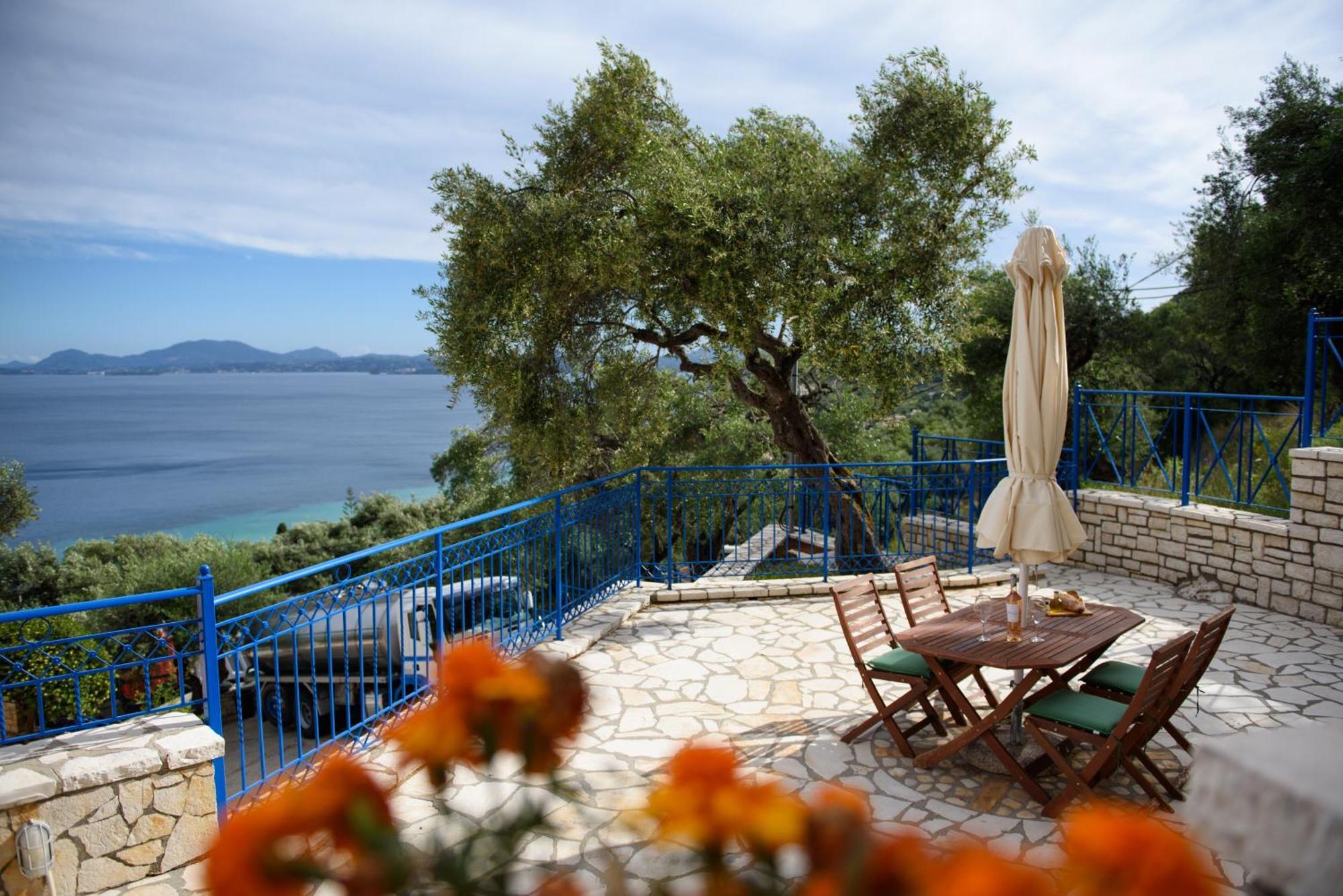 View Luxury *
